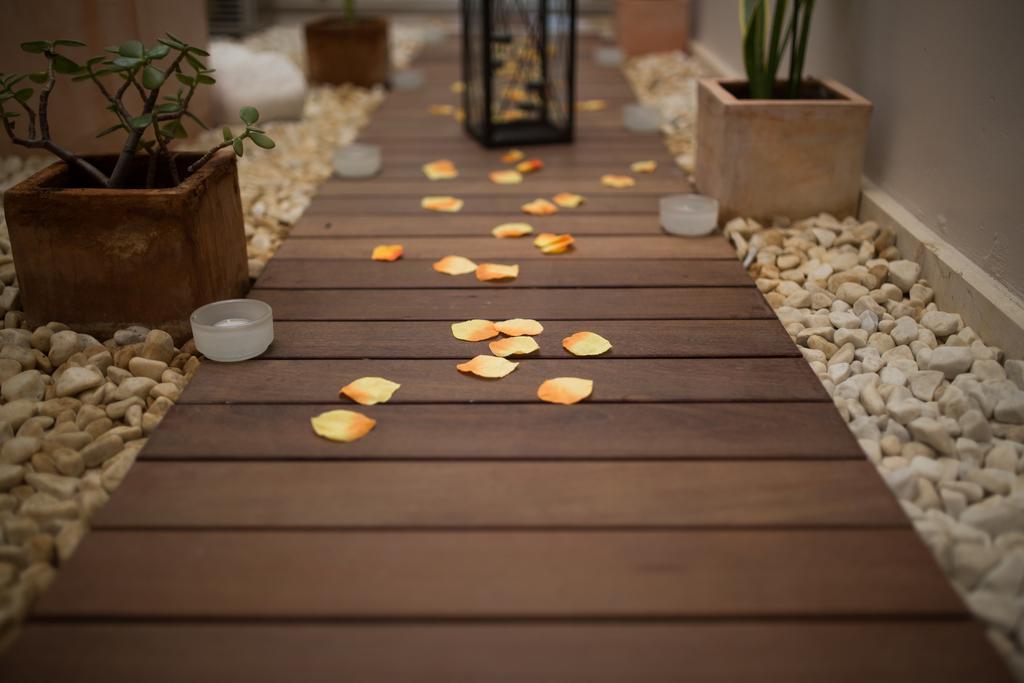 Hostal Albero By Eme Hoteles Sanlucar la Mayor Exterior photo